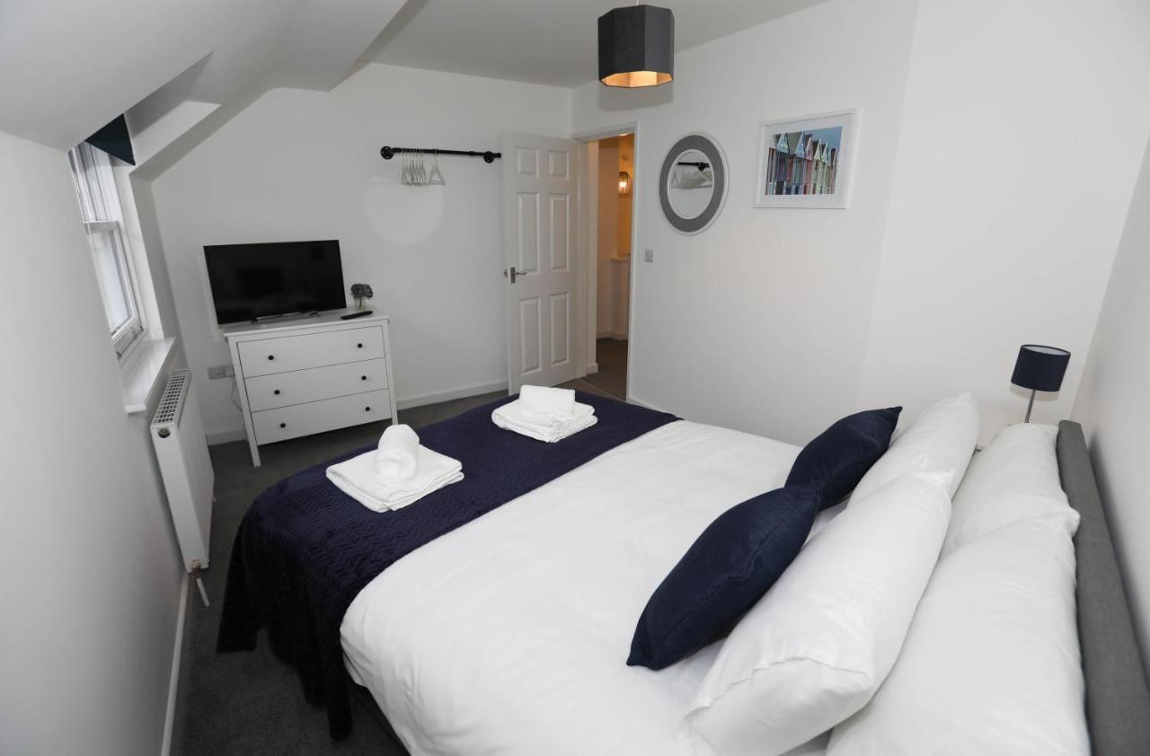 Exmouth - Apartment 2, Strand House - Modern 2 Bedroom Apartment, Perfect Location For Access To Beach & Town Centre - Sleeps 4 Guests - Hosted By Rentmyhouse ภายนอก รูปภาพ