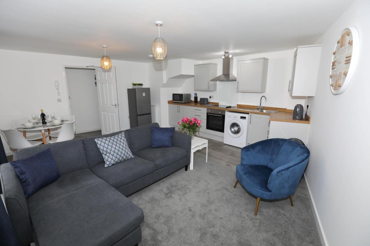 Exmouth - Apartment 2, Strand House - Modern 2 Bedroom Apartment, Perfect Location For Access To Beach & Town Centre - Sleeps 4 Guests - Hosted By Rentmyhouse ภายนอก รูปภาพ